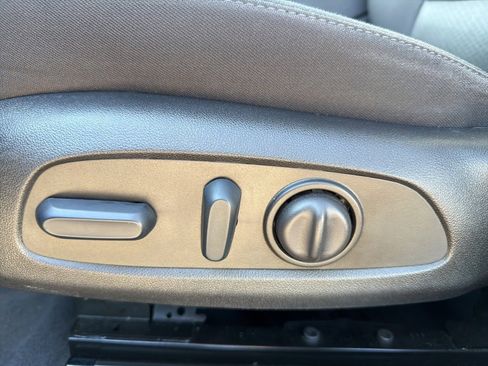 Used 2023 Chevrolet Malibu LT image 19