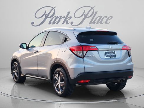 Used 2022 Honda HR-V EX-L image 3