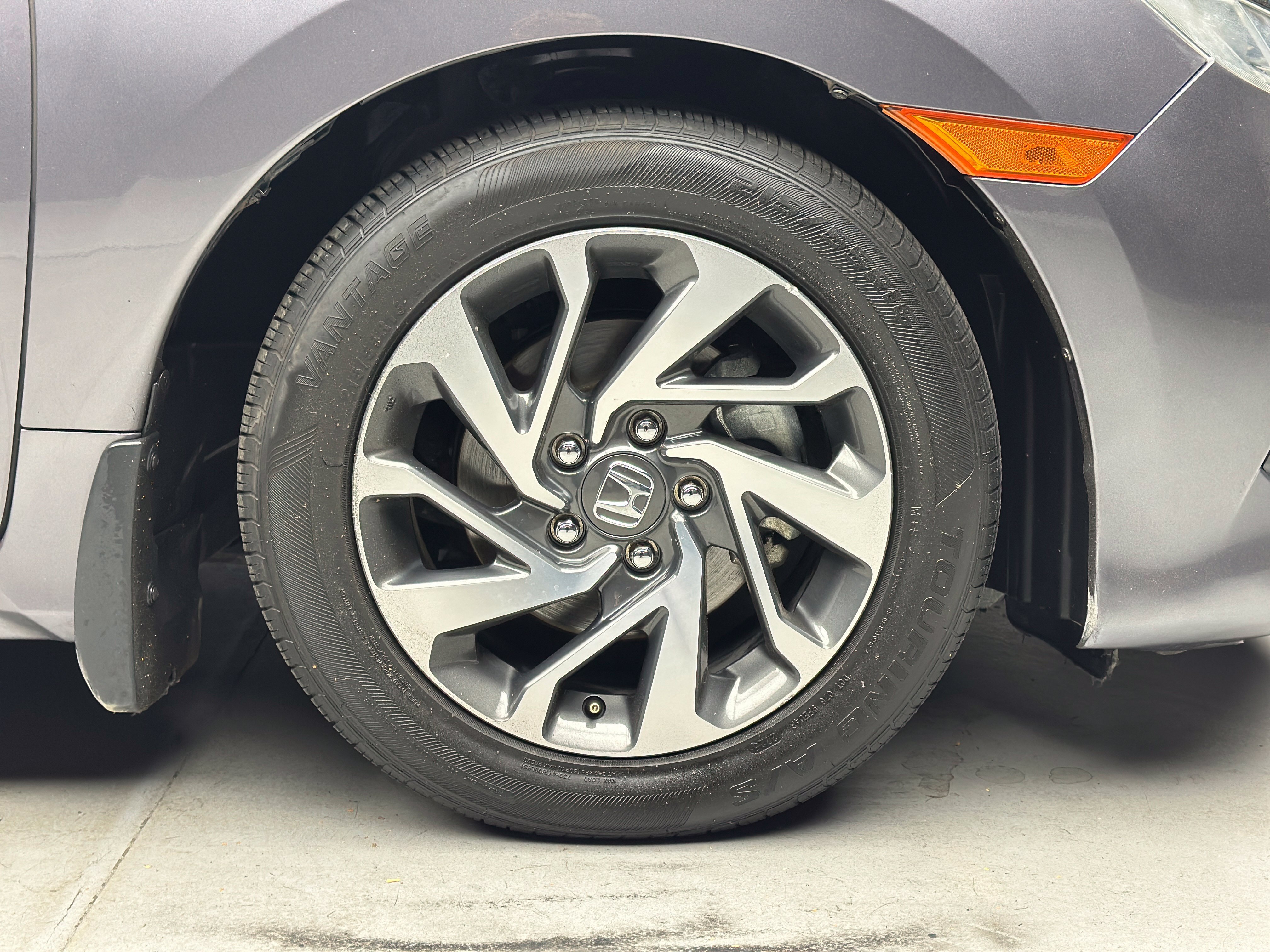 Used 2016 Honda Civic EX image 32