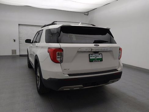 Used 2021 Ford Explorer XLT w/ Equipment Group 202A RWD image 6