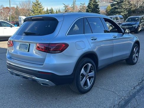 Certified 2022 Mercedes-Benz GLC 300 4MATIC image 4
