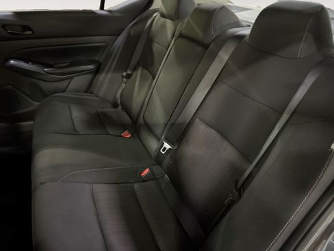 Used 2025 Nissan Altima 2.5 SV FWD image 20