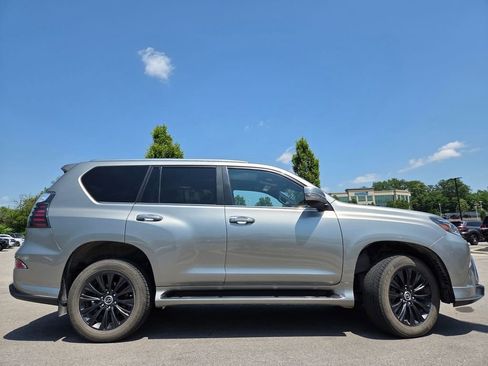 Used 2023 Lexus GX 460 Premium AWD/4WD image 31
