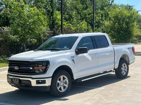Used 2025 Ford F150 XLT w/ Equipment Group 301A Standard AWD/4WD image 5