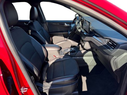 Used 2024 Ford Escape ST-Line Select w/ Tech Pack #1 image 15