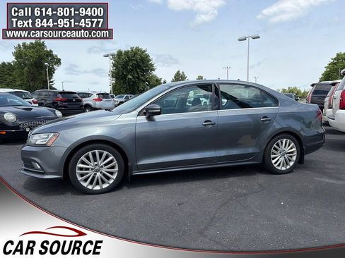 Used 2016 Volkswagen Jetta SEL w/ Lighting Package FWD image 8