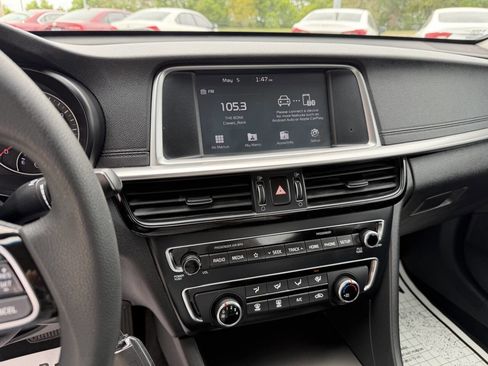 Used 2020 Kia Optima LX FWD image 14