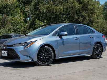 Used 2022 Toyota Corolla LE