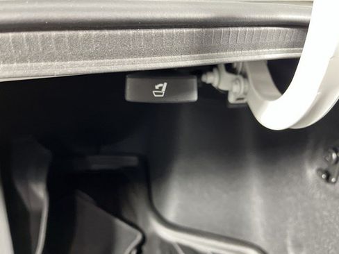 Used 2025 Honda Accord SE image 45