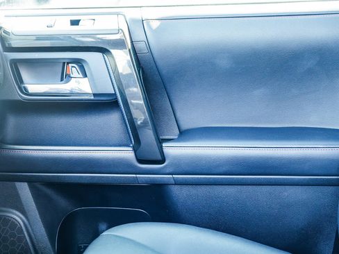 Used 2024 Toyota 4Runner TRD Off-Road Premium image 20