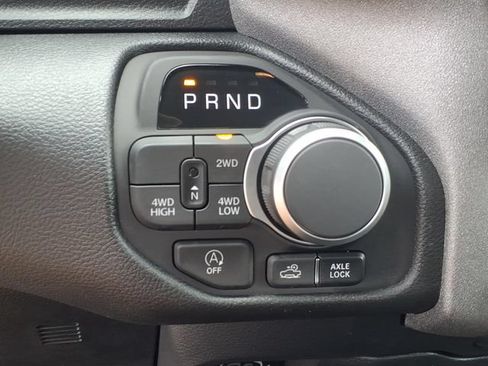 New 2026 RAM 1500 Warlock AWD/4WD image 5