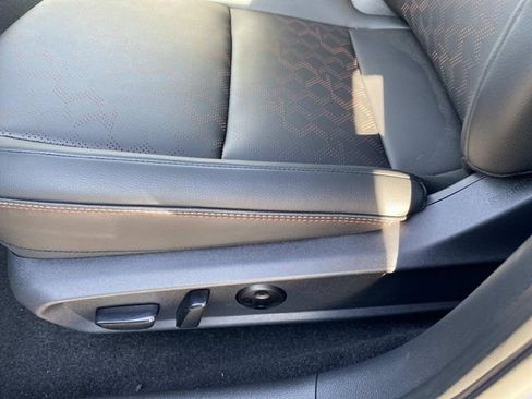 New 2026 Nissan Sentra SR w/ SR Premium Package FWD image 8