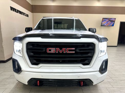 Used 2019 GMC Sierra 1500 AT4 w/ AT4 Premium Package image 3