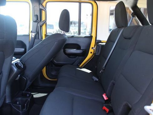 Used 2021 Jeep Wrangler Unlimited Sport AWD/4WD image 33
