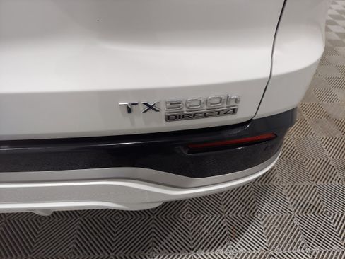 Used 2024 Lexus TX 500h AWD image 6