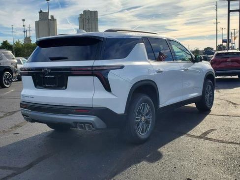 New 2026 Chevrolet Traverse LT w/ Driver Confidence Package image 2