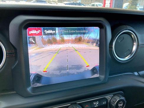 Used 2020 Jeep Gladiator Rubicon image 26