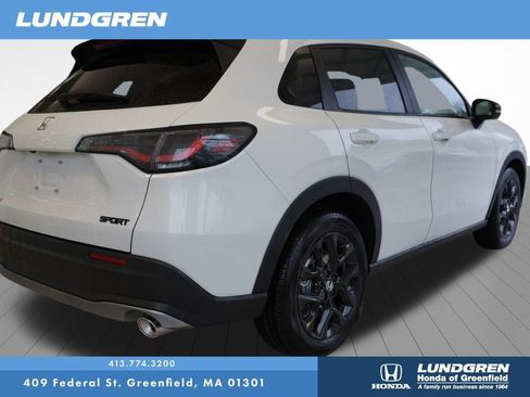 New 2026 Honda HR-V Sport image 8