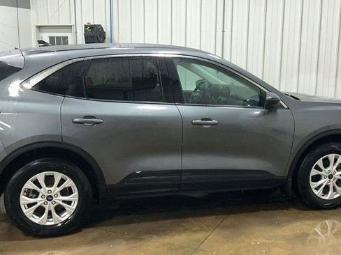 Certified 2023 Ford Escape Active image 3