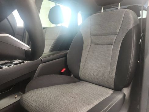 Used 2023 Nissan Rogue SV FWD image 14
