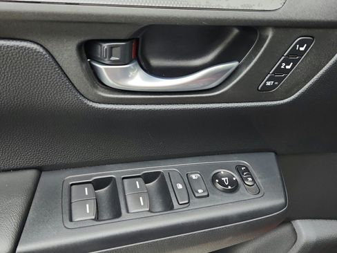 Used 2025 Honda CR-V Sport-L image 25