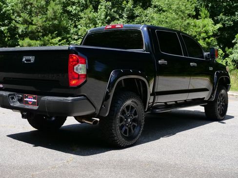 Used 2015 Toyota Tundra SR5 w/ TRD Off Road Package AWD/4WD image 9