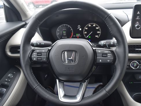 Certified 2026 Honda HR-V EX-L image 18
