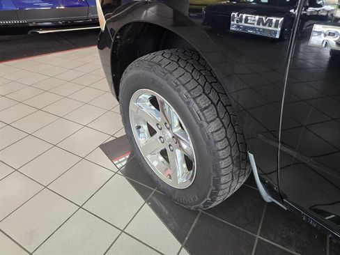 Used 2012 RAM 1500 Express AWD/4WD image 28