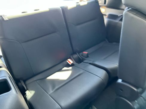 Used 2023 Mitsubishi Outlander SE image 27