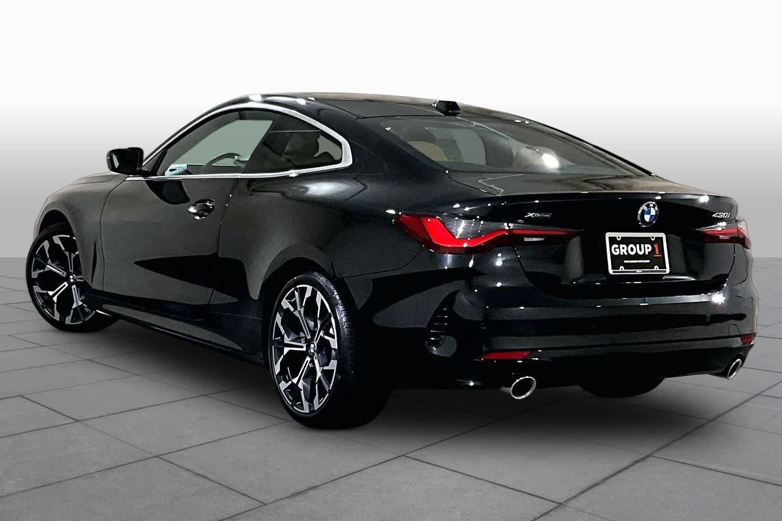 Used 2026 BMW 430i xDrive Coupe w/ Premium Package AWD/4WD image 11