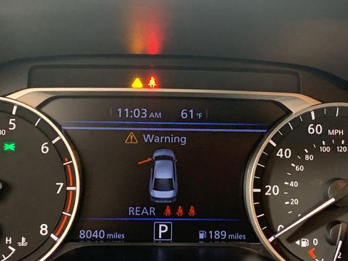 Used 2024 Nissan Altima 2.5 SR image 24