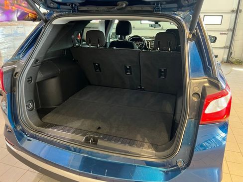 Used 2019 Chevrolet Equinox LT image 11