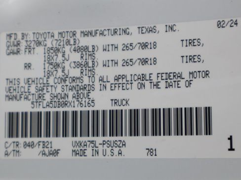 Used 2024 Toyota Tundra SR5 image 31