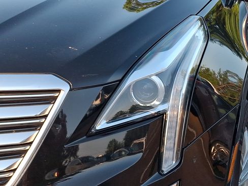 Used 2019 Cadillac XT5 Luxury AWD/4WD image 9