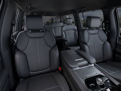 New 2026 Jeep Grand Wagoneer Limited w/ Convenience Group I AWD/4WD image 16
