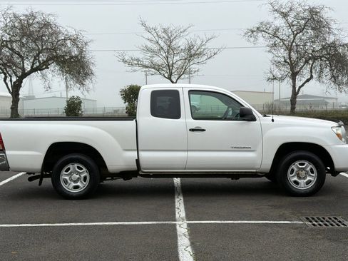 Used 2008 Toyota Tacoma 2WD Access Cab image 3