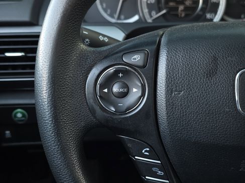 Used 2014 Honda Accord LX image 15
