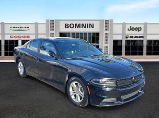Used 2019 Dodge Charger SXT w/ Leather Interior Group video 2