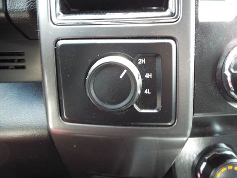 Used 2020 Ford F150 XLT w/ Equipment Group 302A Luxury image 15