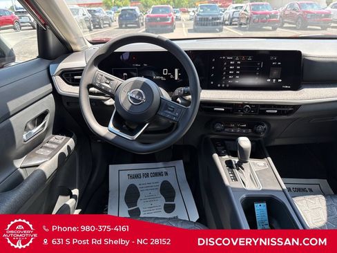New 2026 Nissan Kicks SV w/ Interior Electronics Package FWD image 31