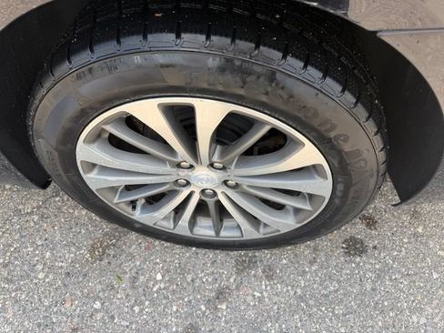 Used 2019 Buick LaCrosse Preferred FWD image 10