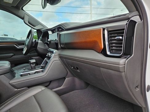 Used 2024 GMC Sierra 1500 Denali image 19