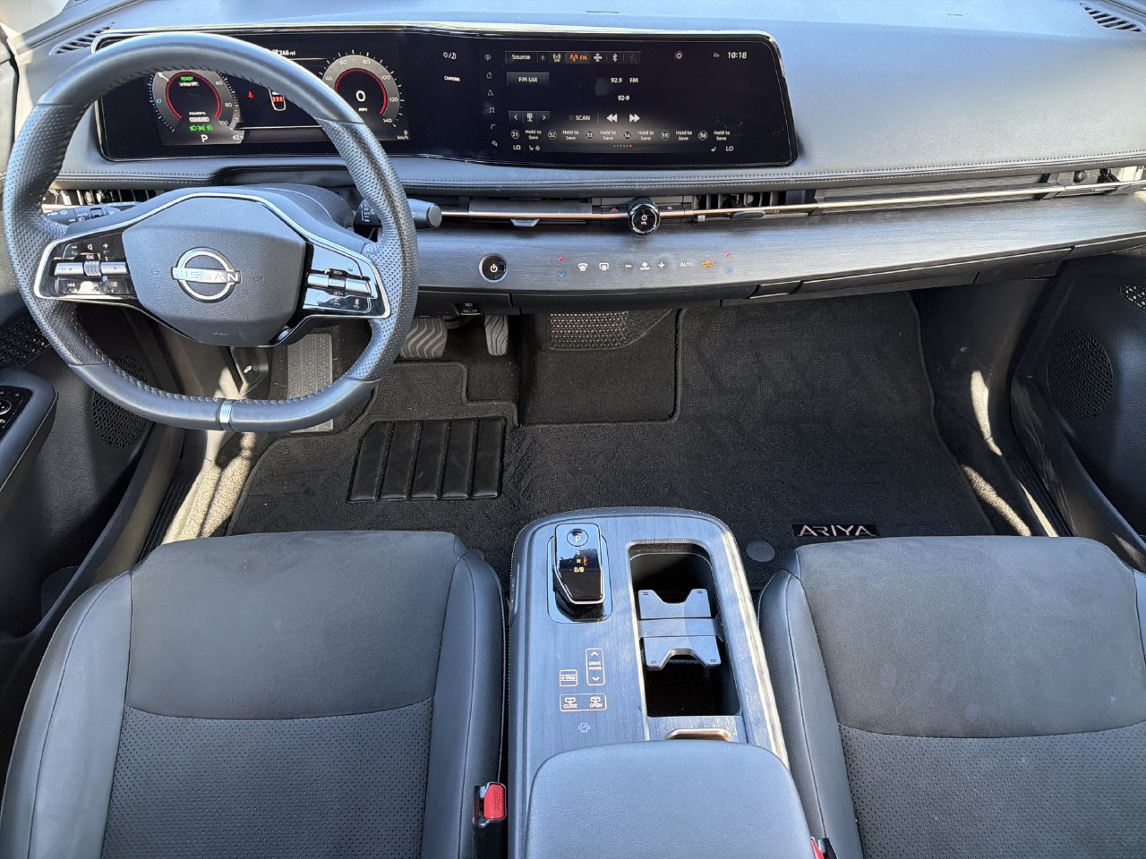 Certified 2024 Nissan Ariya FWD image 2