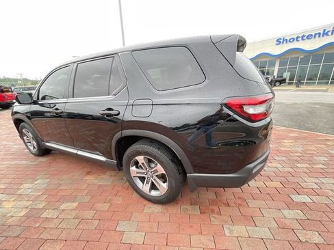 Certified 2025 Honda Pilot EX-L image 29