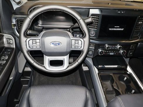 New 2025 Ford F350 Lariat w/ Lariat Ultimate Package AWD/4WD image 18