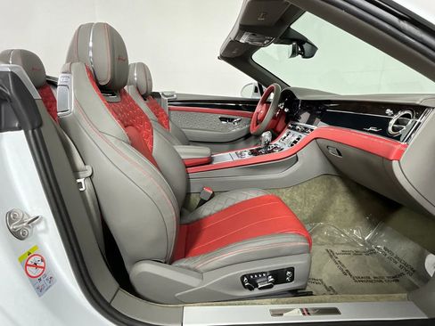 Used 2022 Bentley Continental GT Speed AWD/4WD image 16