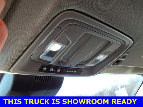 Used 2023 Chevrolet Silverado 1500 Custom image 21