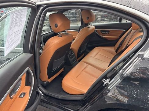 Used 2018 BMW 330i xDrive Sedan image 9