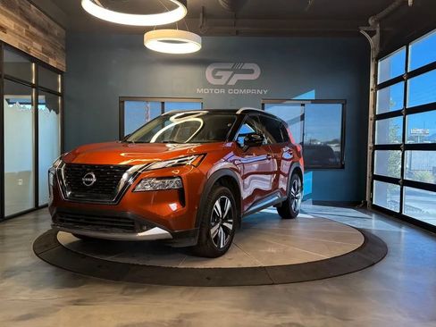 Used 2022 Nissan Rogue Platinum w/ Head-Up Display Package AWD/4WD image 7