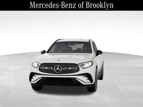 Certified 2025 Mercedes-Benz GLC 300 4MATIC image 42